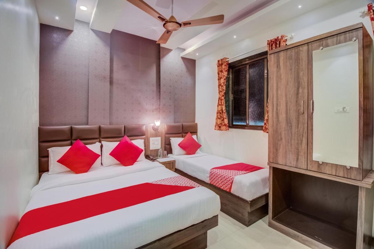 Oyo 42009 Hotel A One Suite Mumbai Bagian luar foto